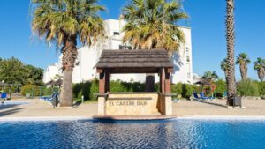 Piscina exterior do Turim Estrela do Vau